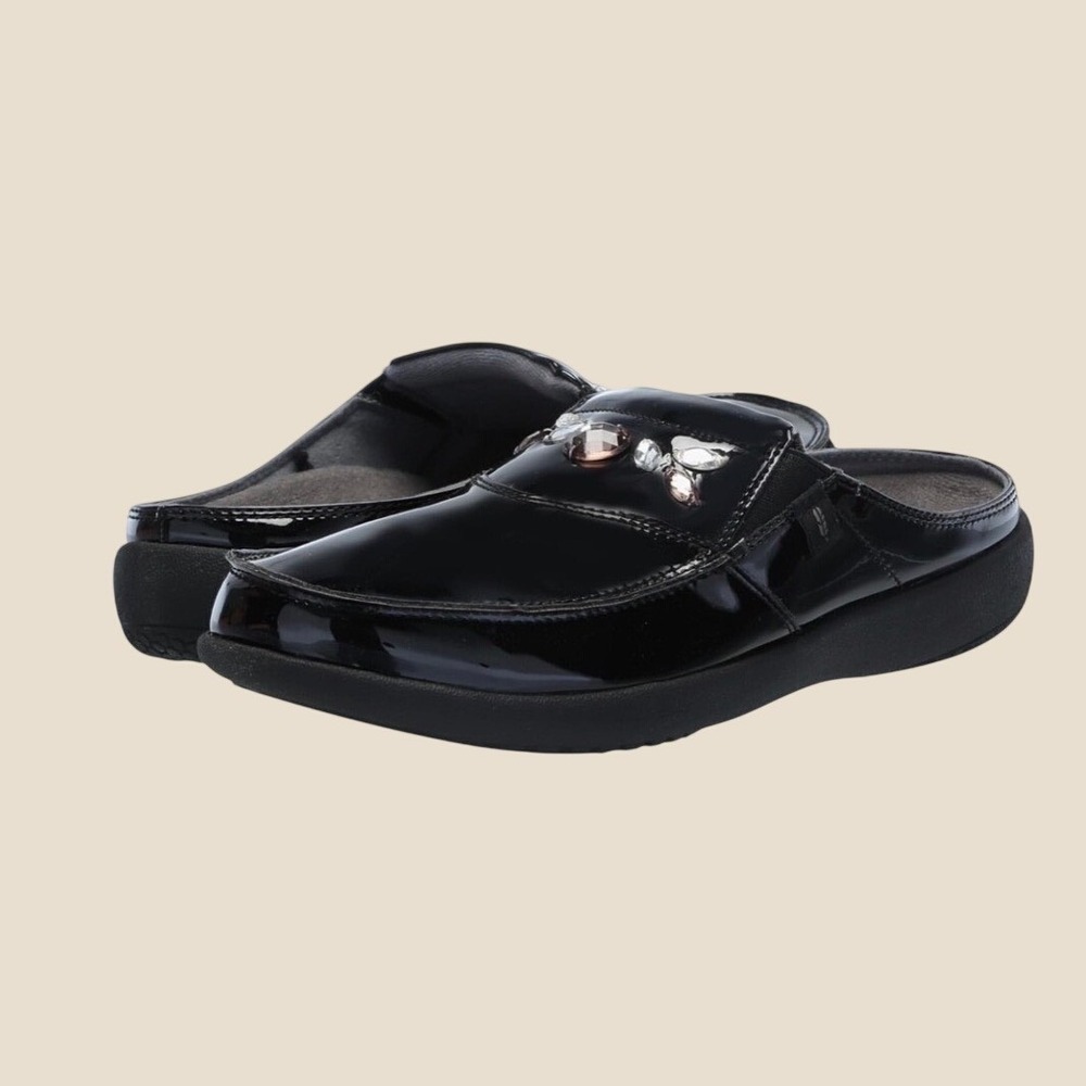 REVITALIGN Siesta Snazzy Black Patent Leather Crystal Embellished Mules Size 9 - Picture 10 of 10